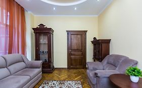 Avangard On Qn Roman St 26 Apart 7