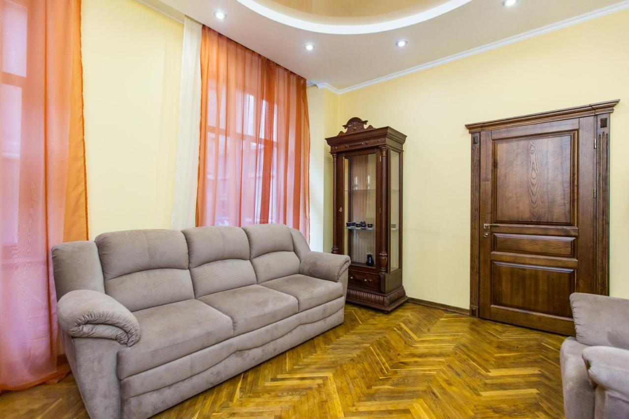 Апартаменты Avangard On Qn Roman St 26 Apart 7 Львов Экстерьер фото
